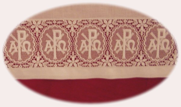 Altar cloth with Lace Inset